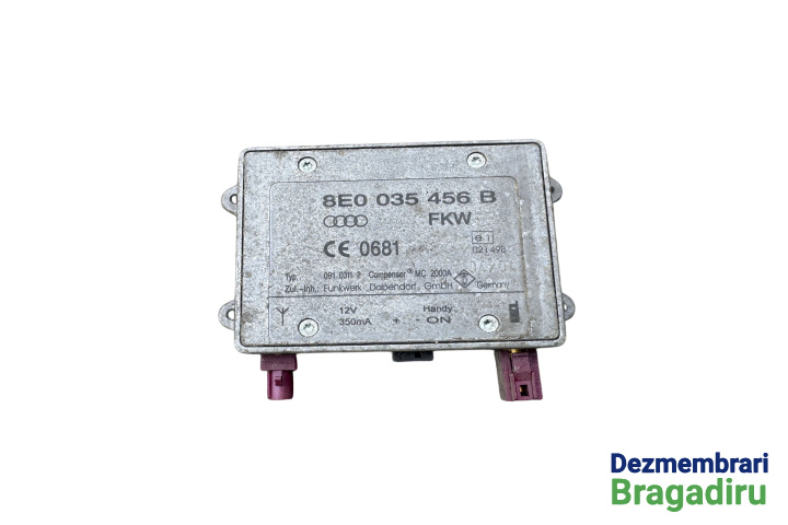 Amplificator antena radio Cod: 8E0035456B 8E0035456B Audi A6 4B/C5 [facelift] [2001 - 2004] Sedan 2.5 TDI multitronic (163 hp) Cod motor BDG, Cod cutie GJT