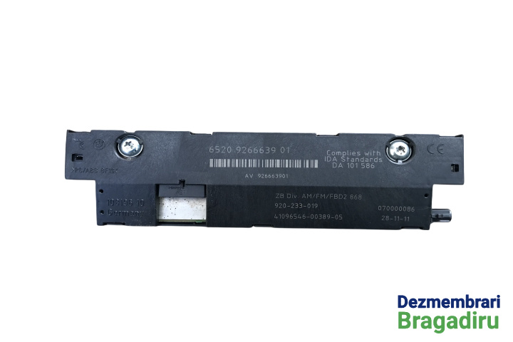 Amplificator antena radio Cod: 9266639-01 9266639-01 BMW Seria 5 F11 [2009 - 2013] Touring wagon 520 d Steptronic (184 hp) Cod motor: N47T, Cod culoare: B90, Pachet M