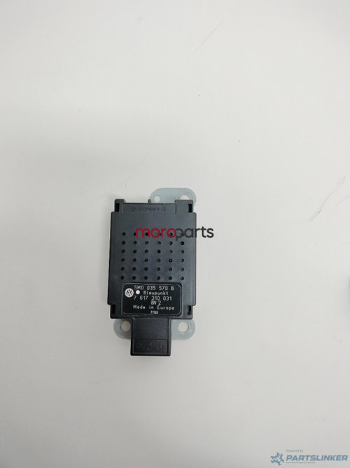 Amplificator antena radio dreapta spate VOLKSWAGEN GOLF VI (5K1) [ 2008 - 2013 ] 1.4 (CGGA) 59KW|80H...