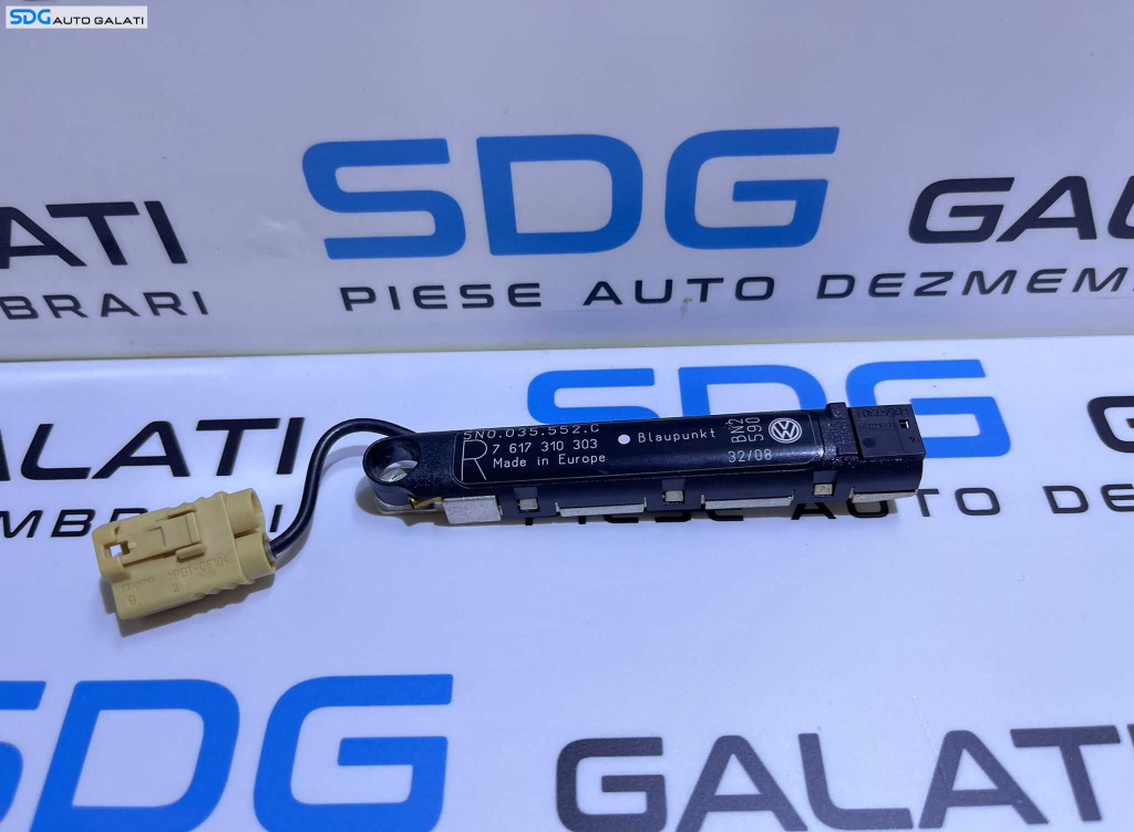 Amplificator Antena Radio Volkswagen Tiguan 2008 - 2012 Cod 5N0035552C [S0212]