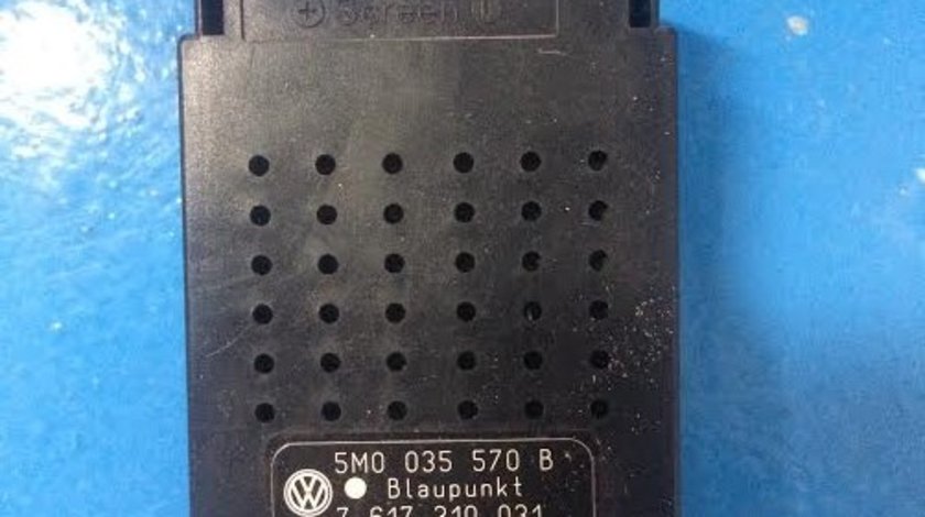 Amplificator antena radio VW Volkswagen Golf 5 1K1 an 2003 - 2009 cod 5M0035570B