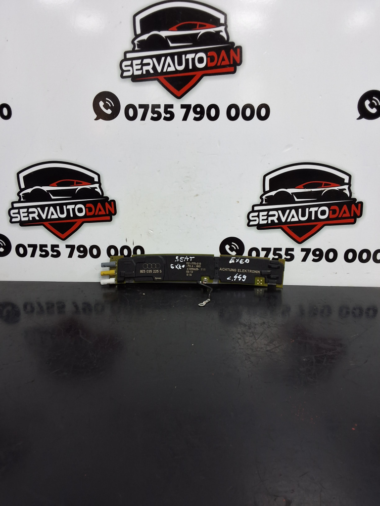 Amplificator antena Seat Exeo (2008-2013) 2.0 Motorina 2012, 8E5035225S