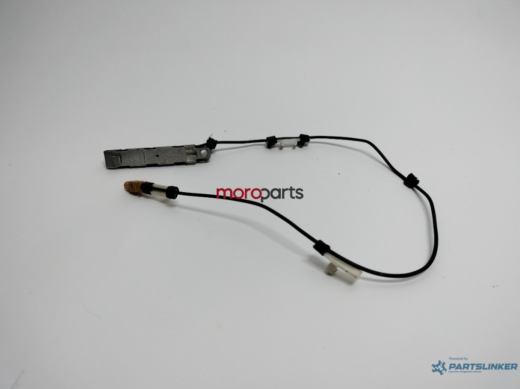 Amplificator antena Volkswagen Golf 1.9 TDI 77 KW 2005 2006 OEM 1K6035577R