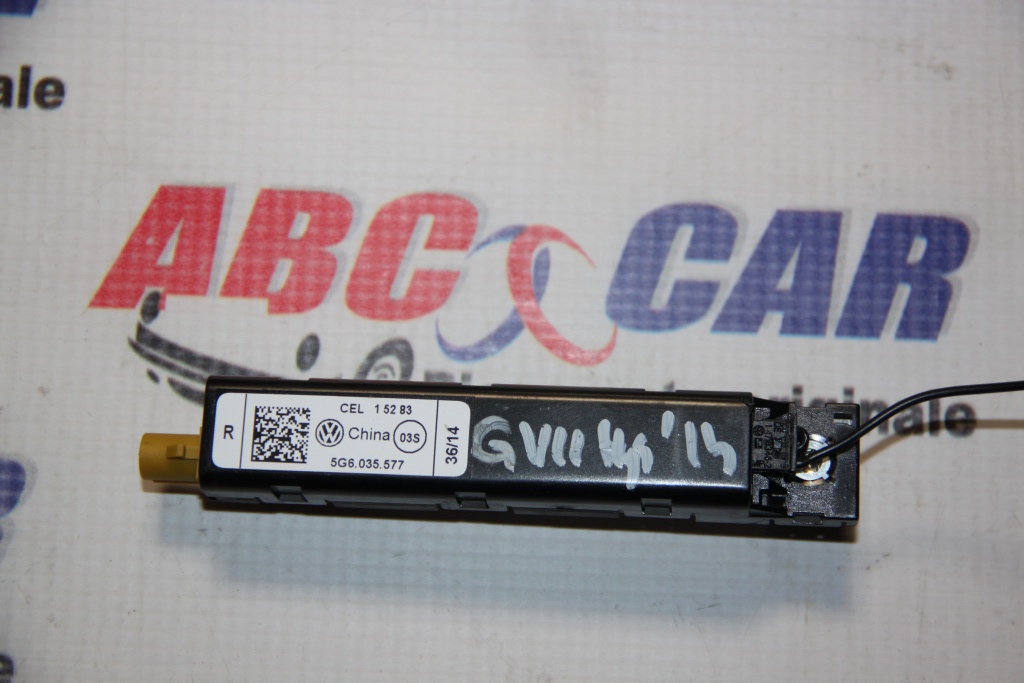 Amplificator antena VW Golf 7 cod: 5G6035577 model 2016