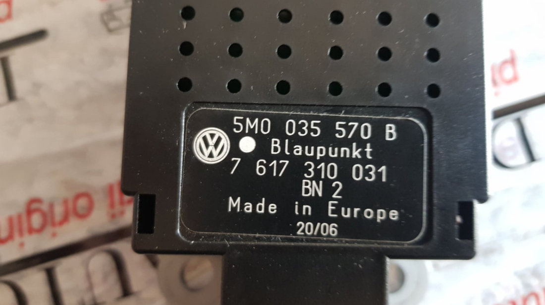 Amplificator antena VW Golf V Plus cod piesa : 5M0035570B