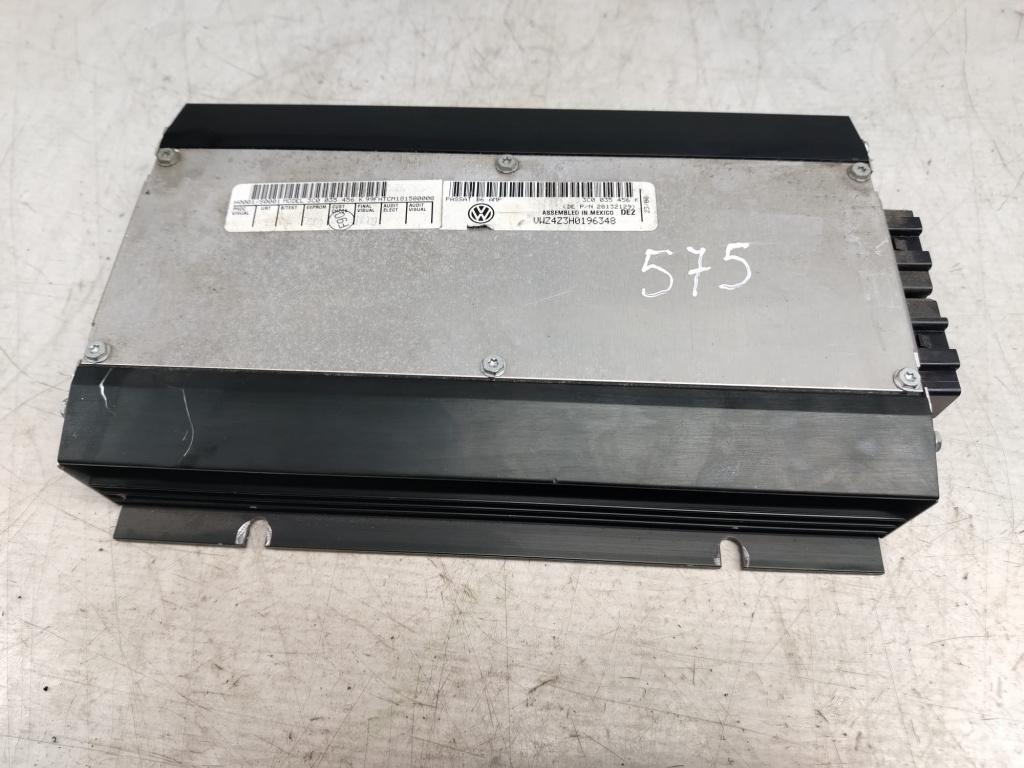 Amplificator audio 3c0035456k Volkswagen VW Passat B6 [2005 - 2010] 2.0 tdi CBAB