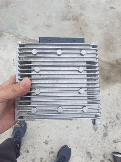 Amplificator audio 5k0035456C Volkswagen Passat B7 (365) 2.0 TDI 2012