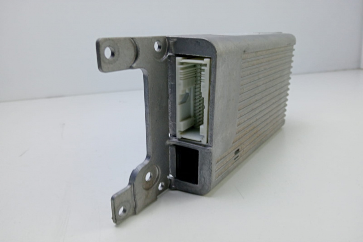 Amplificator audio 9224673 BMW Seria 3 E90/E91/E92/E93 [facelift] [2008 - 2013]