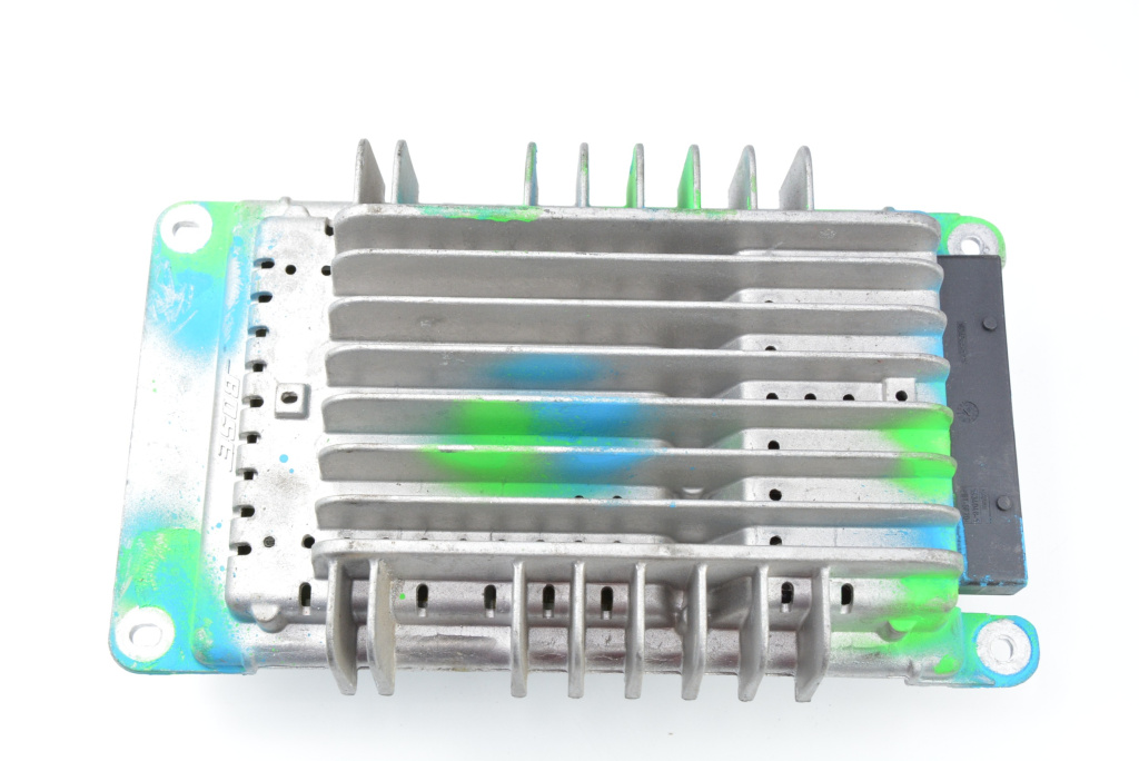 Amplificator Audio Audi 261016-001