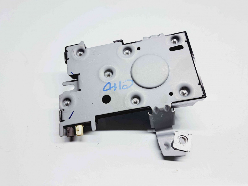 Amplificator audio Audi A3 Sportback (8PA) [Fabr 2004-2013] 8P4035225D