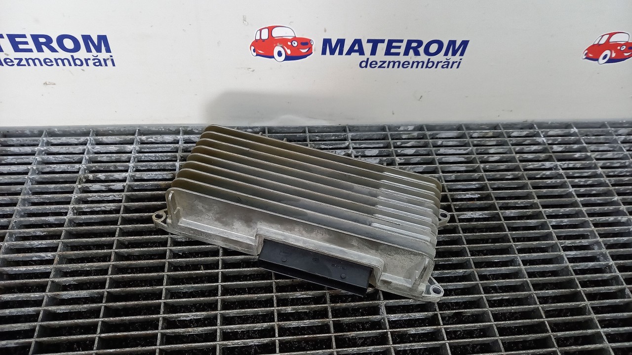 AMPLIFICATOR AUDIO AUDI A4 - - (2007 2011)