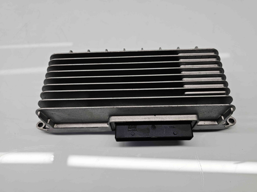 Amplificator audio Audi A4 (8K5, B8) Avant [Fabr 2008-2015] 8T0035223AH