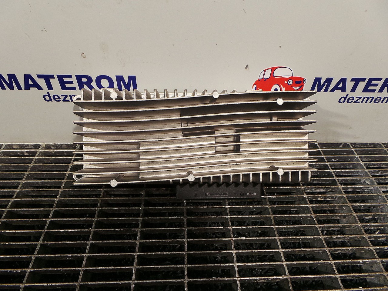 AMPLIFICATOR AUDIO AUDI A4 A4 - - (2012 2015)