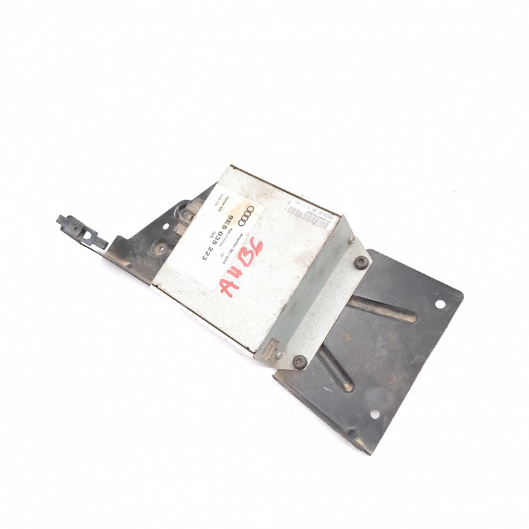 Amplificator Audio Audi A4 B6 (8E) 2000-2004 8E5035223, 8E5 035 223, 1340778, 6314Kr017665308, H86314Ec101 Harman Aes