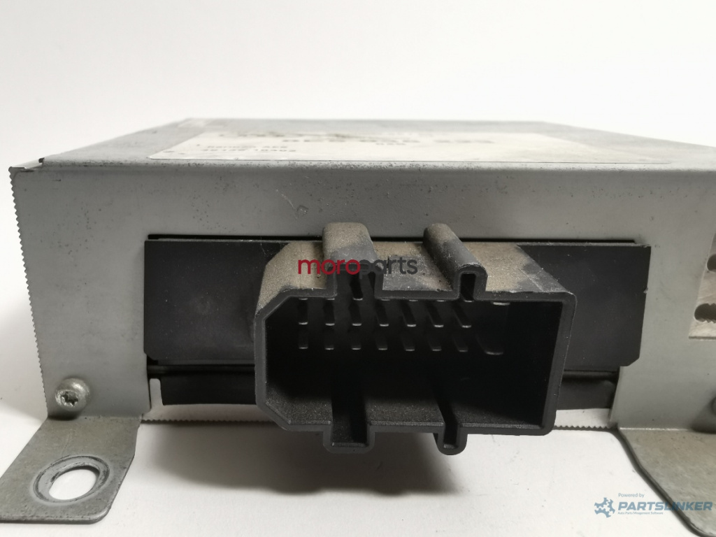 Amplificator audio Audi A4 B6 (8E2) Sedan 2003 1.9 TDI OEM 8E5035223