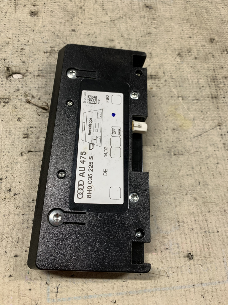 Amplificator audio Audi A4 B7 - Motorina 2007, 8H0035225S