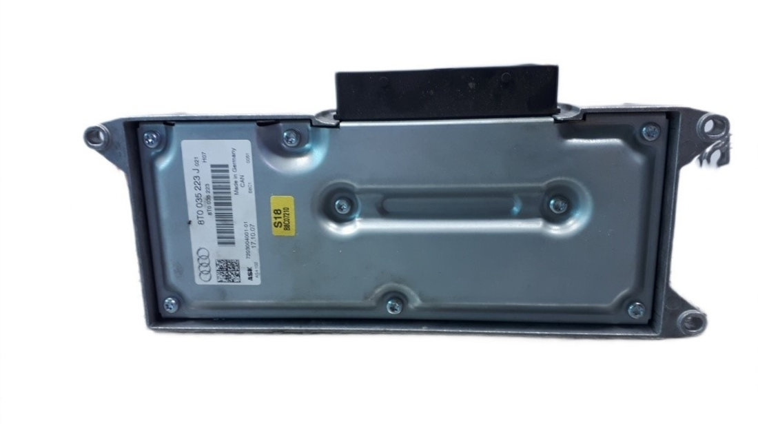 Amplificator audio Audi A4 B8 2.0 TDI CAG Sedan 2009 OEM 8T0035223J