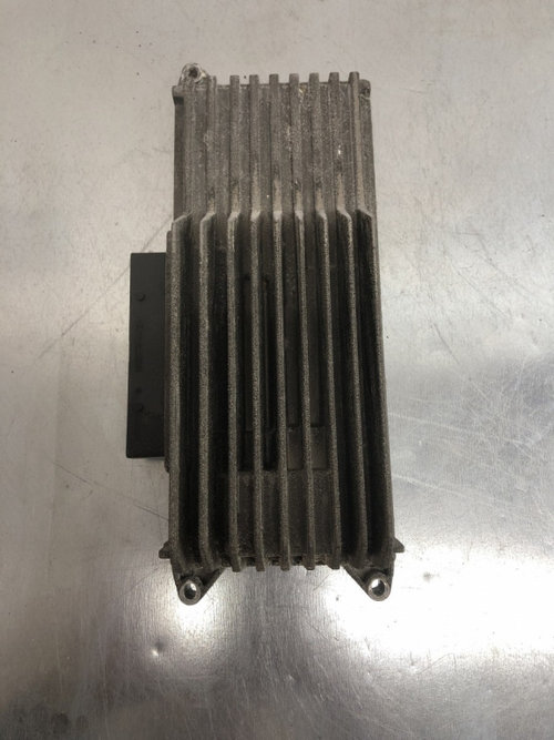 Amplificator audio Audi A4 B8.5 Sedan 2.0 TDI clean diesel quattro Manual, 190cp sedan 2015 (8R10352...