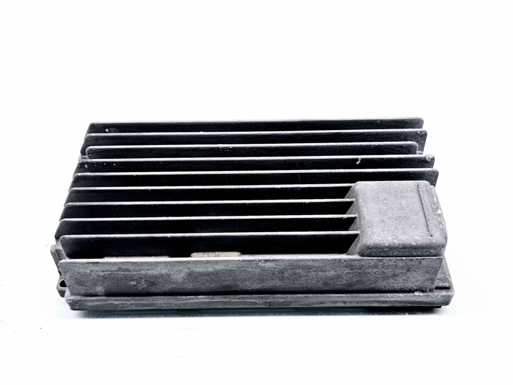 Amplificator audio Audi Q5 (8RB) [Fabr 2008-2016] S-line 8T1035223A