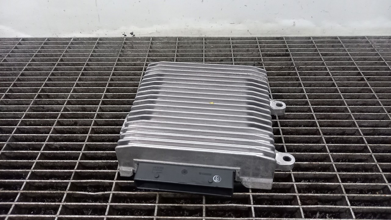 AMPLIFICATOR AUDIO AUDI TT TT - - (2006 2014)