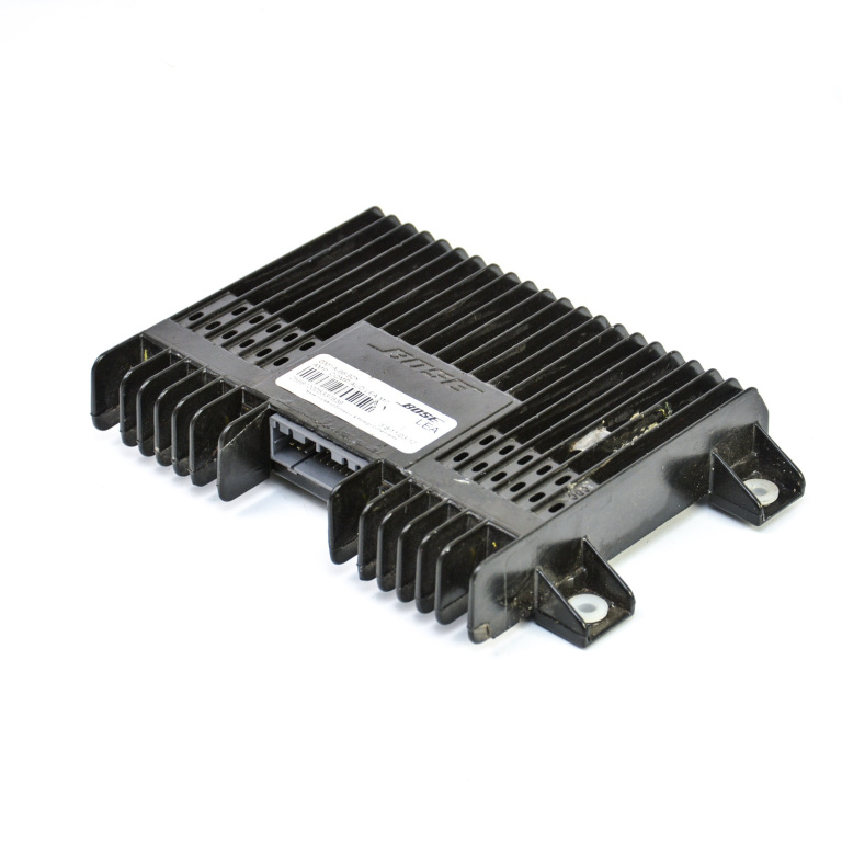 Amplificator Audio Mazda 6 (GG) 2002 - 2008 GM1A6692X, GM1A-6692X