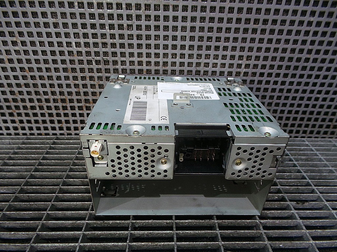 AMPLIFICATOR AUDIO SAAB 93 93 - - (2002 2007)