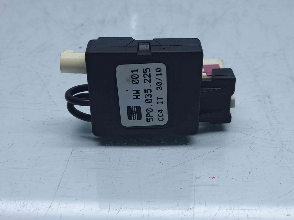 Amplificator audio Seat Leon (1P1) [Fabr 2005-2011] Facelift 5P0035225