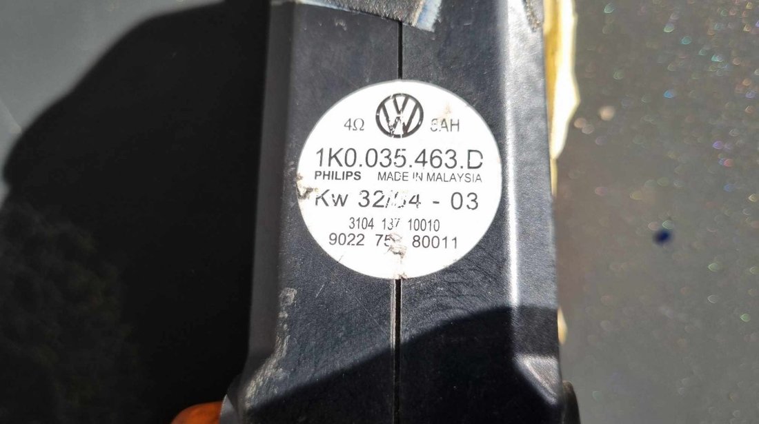 Amplificator audio usa stanga fata 1K0035463D VW Golf V Hatchback