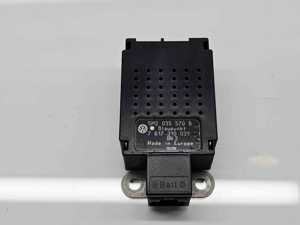 Amplificator audio Volkswagen Golf 6 (5K1) [Fabr 2009-2013] 7617310031