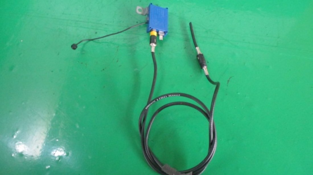 AMPLIFICATOR / MODUL ANTENA COD 8200002584 / 8200014713B RENAULT LAGUNA 2 FAB. 2001 - 2007 ⭐⭐⭐⭐⭐