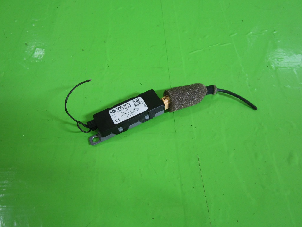 AMPLIFICATOR / MODUL ANTENA VW TOURAN FAB. 2003 - 2015 ⭐⭐⭐⭐⭐