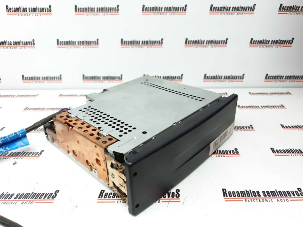 Amplificator RADIO RENAULT LAGUNA 8200205833 / 8200205833C / RENAULT120 52 / RENAULT120528200205833 / 8200205833C / RENAULT120 52 / RENAULT12052
