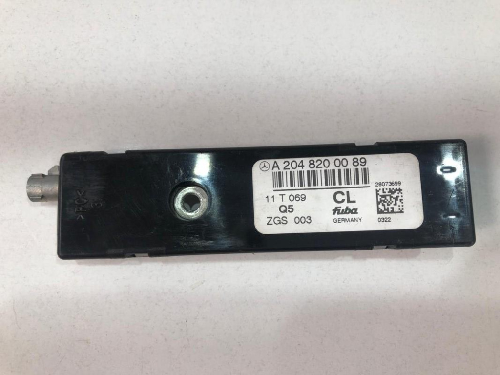 Amplificator spate antena a2048200089 Mercedes-Benz C-Class W204/S204 [2007 - 2012]