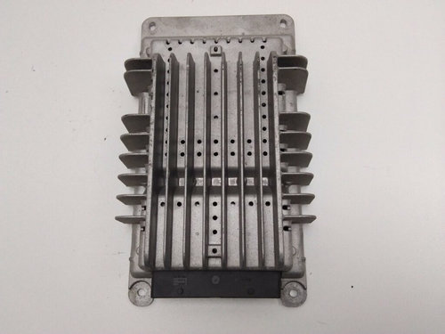 Amplificator sunet BOSE AUDI A3 8P3 035 223 / 8P3035223 / 449 014 / 449014 / 449 013 / 4490138P3 035...