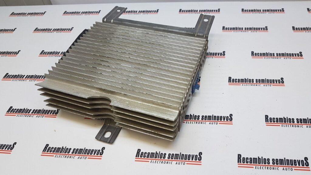Amplificator sunet CHRYSLER CHRYSLER STRATUS P4608299P4608299