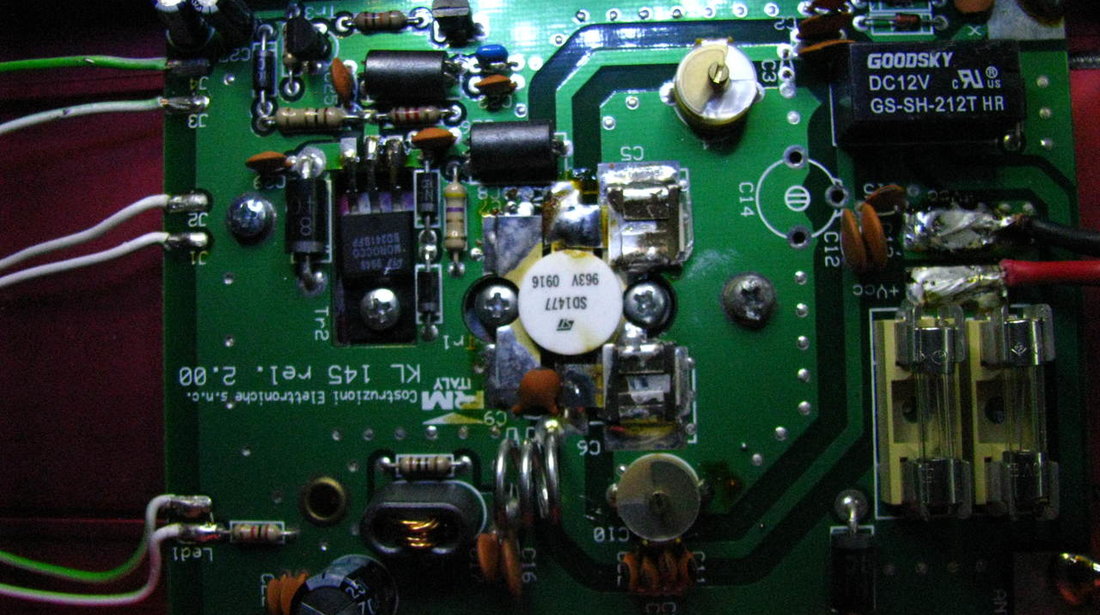 Amplificator VHF KL-145 pentru taxi sau radioamatori