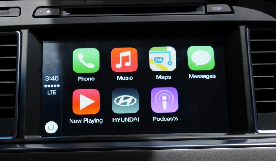 Android Auto vs Apple CarPlay