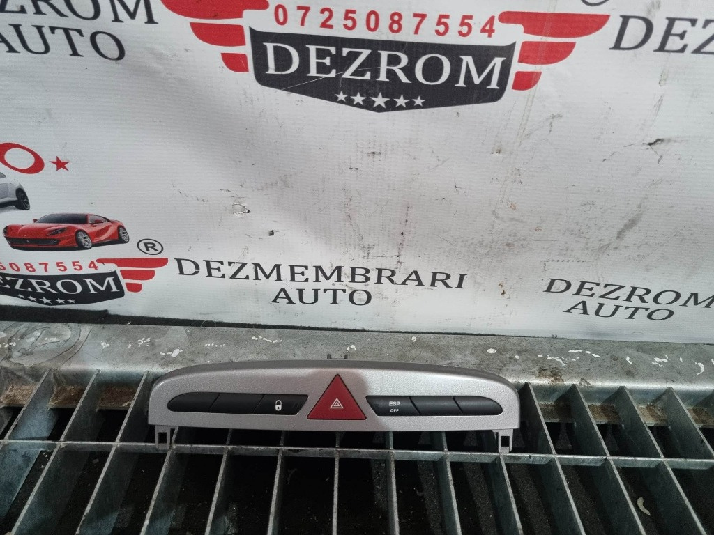 Ansamblu butoane avarii + blocare usi + ESP Peugeot 308 cod piesa : 9659215177