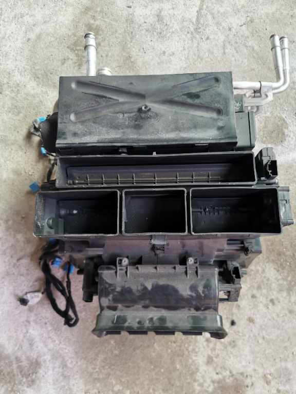 Ansamblu clima Audi A6 C6 4F motoras radiator habitaclu