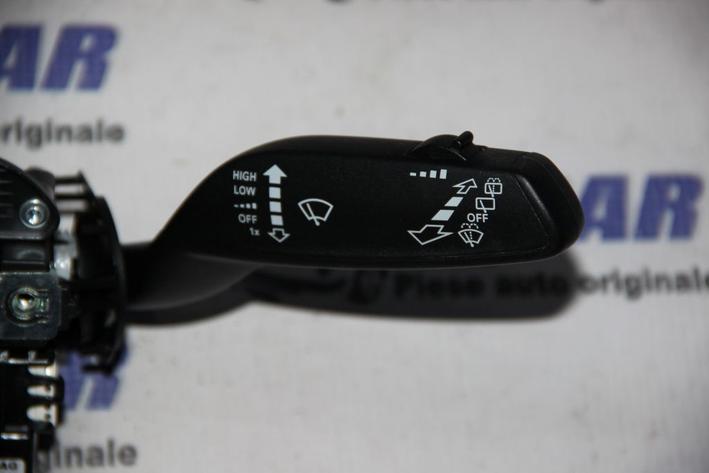 Ansamblu manete Audi A1 8X Audi A1 8X cod: 8X0953502 / 8X0953521B 2010-2018