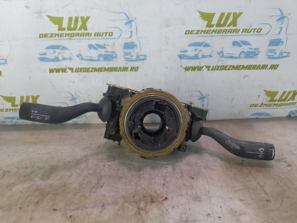 Ansamblu manete cu spira volan 8E0953541D Volkswagen VW Touareg generatia 1 7L [2002 - 2007]