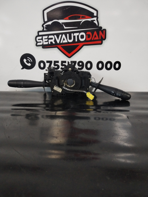 Ansamblu manete Dacia Logan (2004-2012) [LS_] 1.6 Benzina 2004, 34446405 / 8200213173