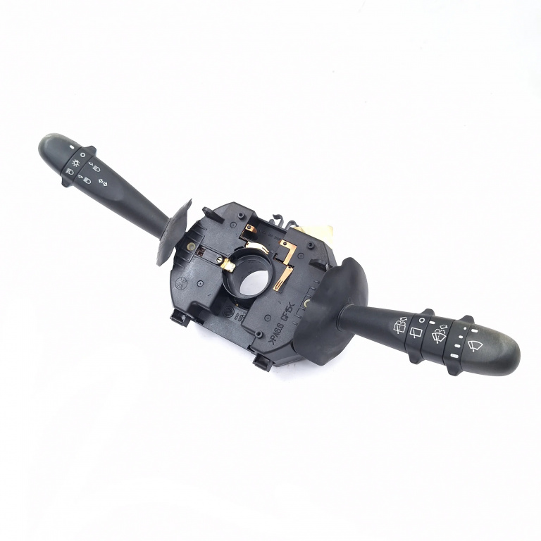 Ansamblu Manete Semnalizare Stergator Alfa Romeo 147 (937) 2000-2010 1.6 16V T.Spark (937Axb1A) Ar 32104 Benzina Maneta Semnalizare Maneta Stergator 040056348, 08301450400, 735365506 Lk