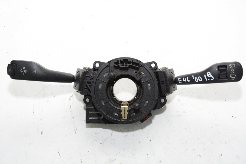 Ansamblu Manete Semnalizare Stergator Bmw 3 (E46) 1998-2007 Banda Airbag Maneta Semnalizare Maneta Stergator 8363668K, 8363664I, 01404015Bc