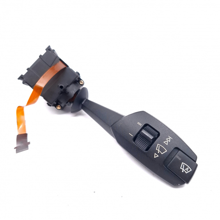 Ansamblu Manete Semnalizare Stergator Bmw 3 (E90, E91, E93, E92) 2005-2013 320 D M47 D20 (204D4) Motorina Maneta Semnalizare Maneta Stergator Maneta Semnalizare Maneta Stergator Semnalizare Stergator 01208110, 0120811053071140