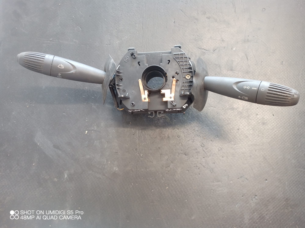 Ansamblu manete semnalizare stergator Fiat Albea 2003-2007