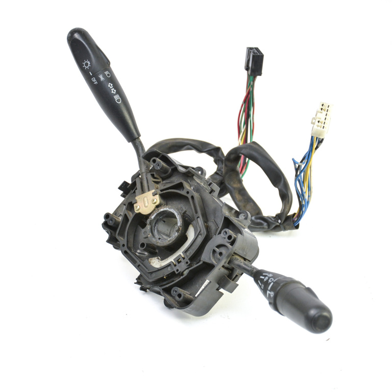 Ansamblu Manete Semnalizare Stergator Great Wall Motors Great Wall Hover 2005-2012 2.4 4X4 - Benzina Banda Airbag Maneta Semnalizare Maneta Stergator 3774100K00, 3774100K00B1, 3774100-K00-B1