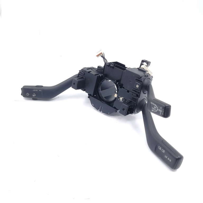 Ansamblu Manete Semnalizare Stergator Maneta Semnalizare,maneta Stergator,maneta Pilot Automat VW PASSAT B6 2005 - 2010 Motorina 3C5953513C, 3C5953507C, 01503813, 3C5953507.C, 3C5953507 C, 3C5 953 507 C, 01403813, 90048053027732, 90046053050031