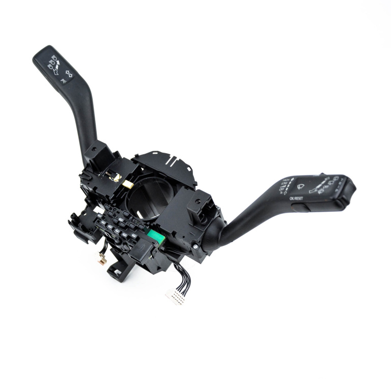 Ansamblu Manete Semnalizare Stergator Vw Passat B6 2005-2010 1.9 Tdi Bxe Motorina Maneta Semnalizare Maneta Stergator 3C9953507Bc, 3C9953513Q