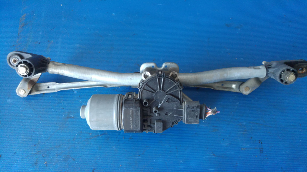 Ansamblu motoras stergatoare alfa romeo 159 2005-2012 0390241915